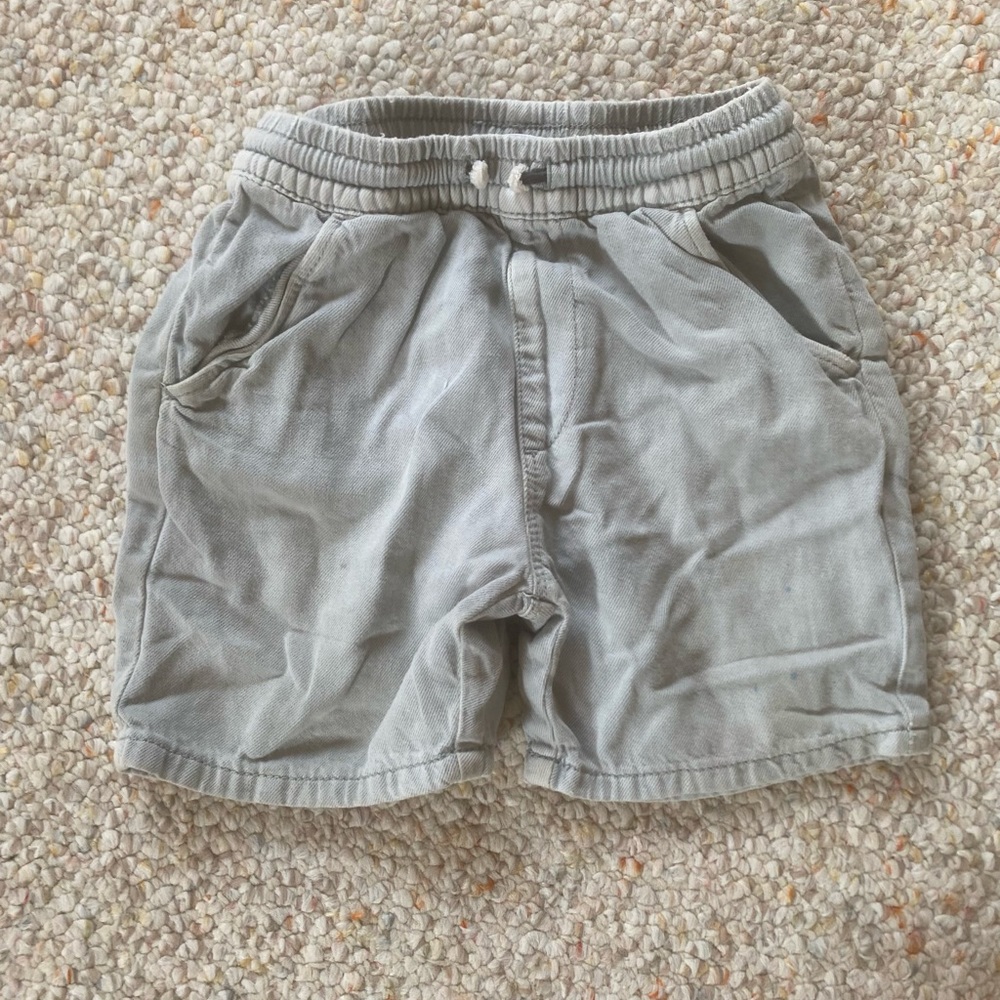 Size 5Y zara shorts